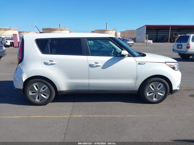 KNDJX3AE4H7019200 KIA motor (3-phase ac)