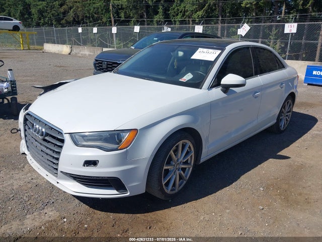 2015 AUDI A3 WAUACGFF0F1002234 Photo 1