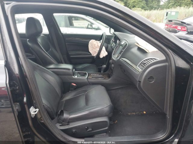 2012 CHRYSLER 300C 2C3CCAKT6CH314113 Photo 4