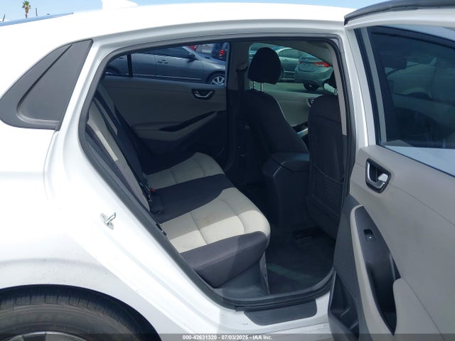 KMHC65LC8JU064517 Hyundai 2018