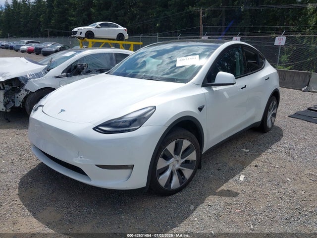 2023 TESLA MODEL Y 7SAYGDEE4PF836824 Photo 1