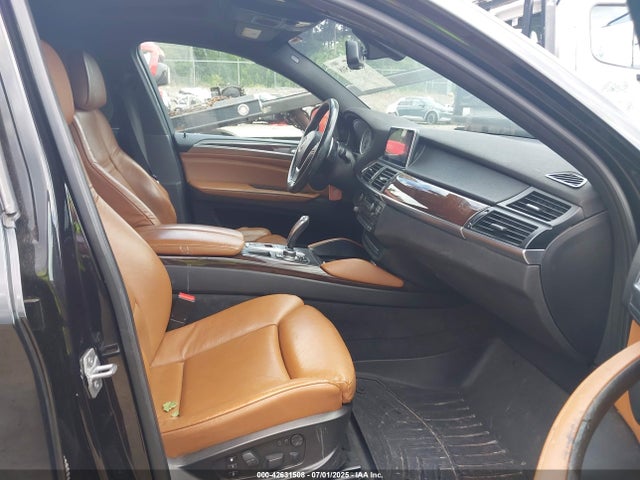 BMW 2014 2014 5UXFG2C57E0K41374 Image 5