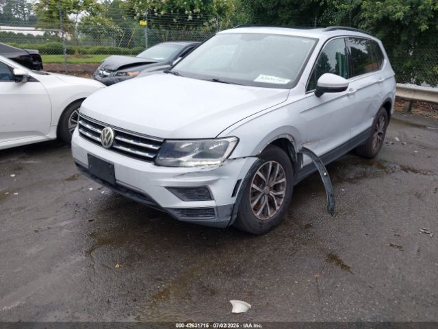 2019 VOLKSWAGEN TIGUAN 3VV3B7AX7KM029525 Photo 1