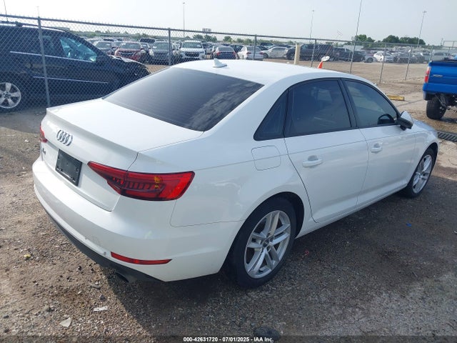 WAUGNAF43HN057935 Audi A4
