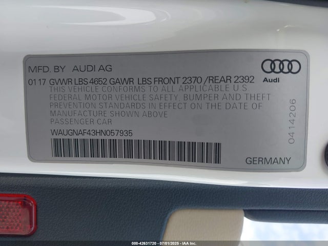 WAUGNAF43HN057935 Audi A4
