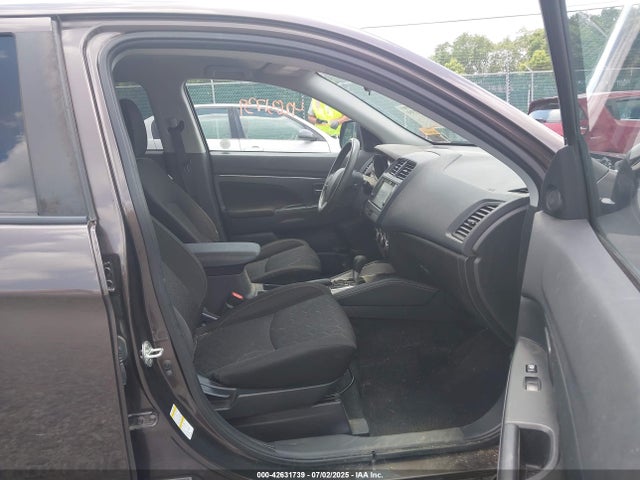 2020 MITSUBISHI OUTLANDER SPORT JA4AR3AU8LU002633 Photo 4