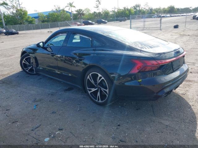 2024 AUDI E-TRON GT WAUCJBFW7R7002685 Photo 2