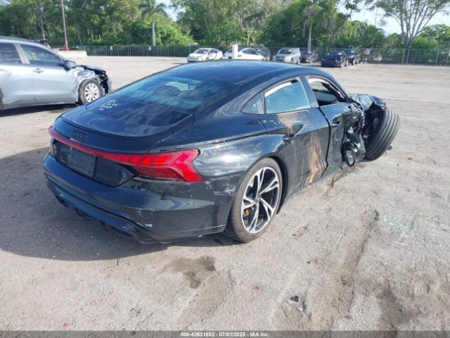 2024 AUDI E-TRON GT WAUCJBFW7R7002685 Photo 3