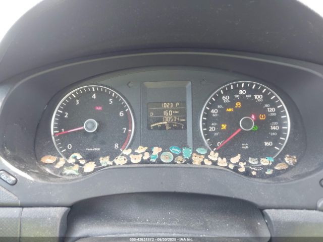 3VWD17AJ3EM249621 Volkswagen 2014