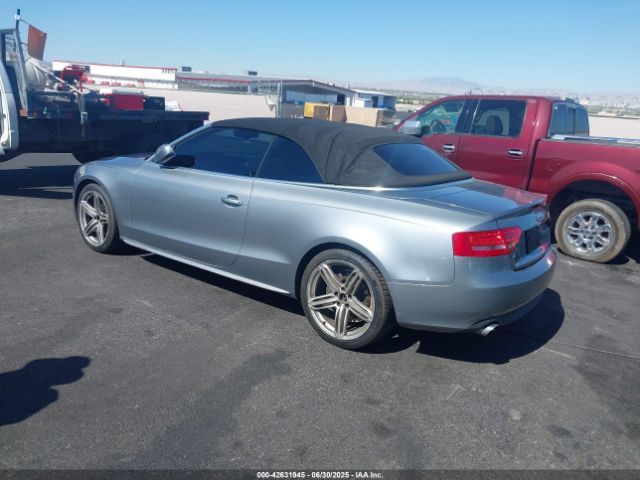 2010 AUDI A5 WAUVFAFH1AN022369 Photo 2