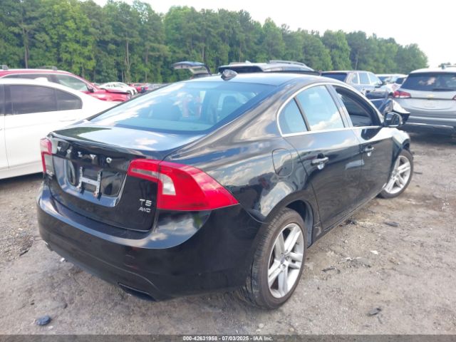 2014 VOLVO S60 YV1612FH7E2284930 Photo 3