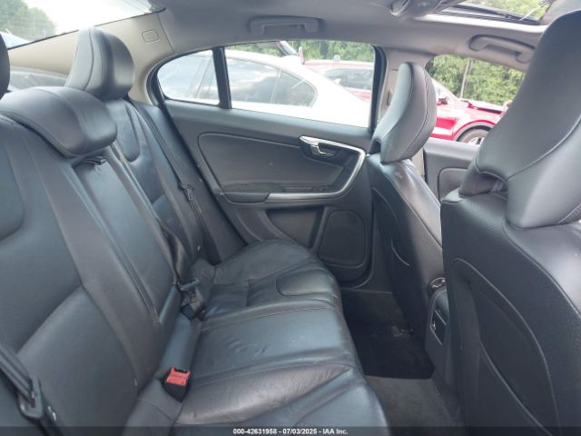 2014 VOLVO S60 YV1612FH7E2284930 Photo 7