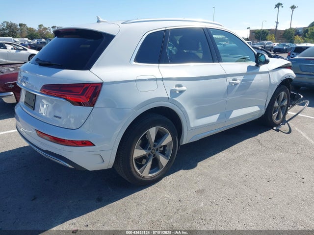 2023 AUDI Q5 WA1BBAFY7P2167227 Photo 3