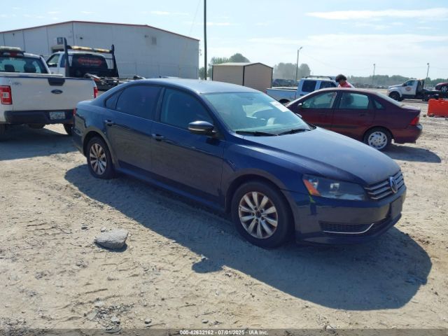 2013 VOLKSWAGEN PASSAT 1VWAP7A31DC021765