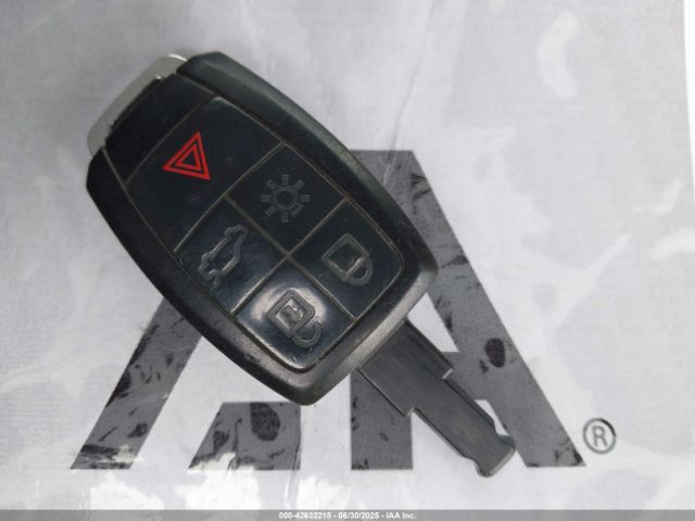2011 VOLVO C70 YV1672MCXBJ118084 Photo 10