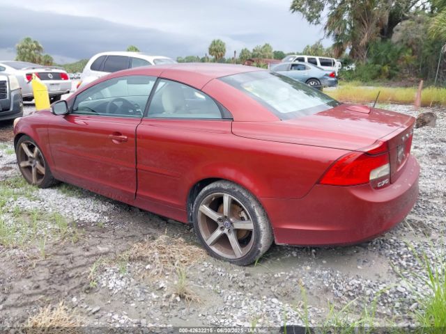 2011 VOLVO C70 YV1672MCXBJ118084 Photo 2