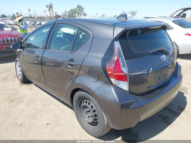 JTDKDTB38F1112411 Toyota 1nz-fxe+1lm
