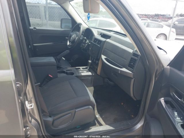 2012 JEEP LIBERTY 1C4PJLAK9CW156813 Photo 4