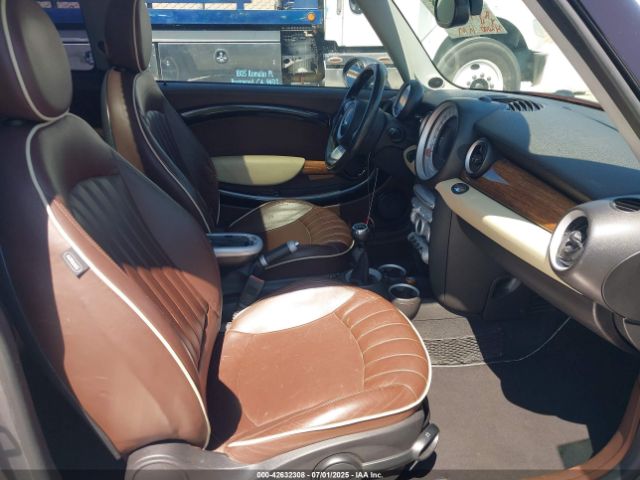 2009 MINI COOPER S CLUBMAN WMWMM33519TP72451 Photo 4