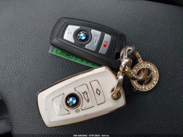 2017 BMW 320I WBA8E1G50HNU14399 Photo 10