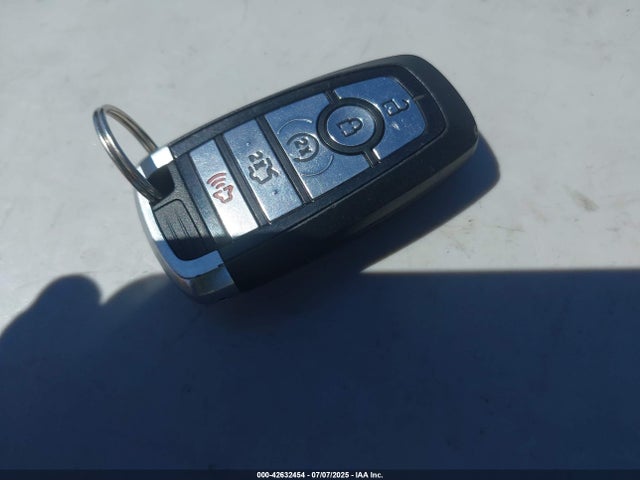 Ford 2.3l 4v premium fuel 2018 1FATP8UH9J5110286 Image 11