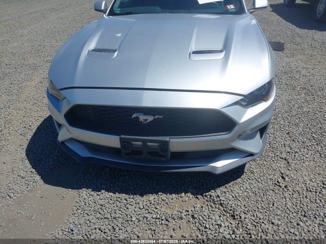 Ford 2.3l 4v premium fuel 2018 1FATP8UH9J5110286 Image 12