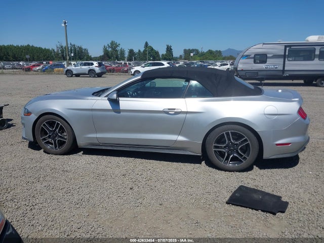 Ford 2.3l 4v premium fuel 2018 1FATP8UH9J5110286 Image 14