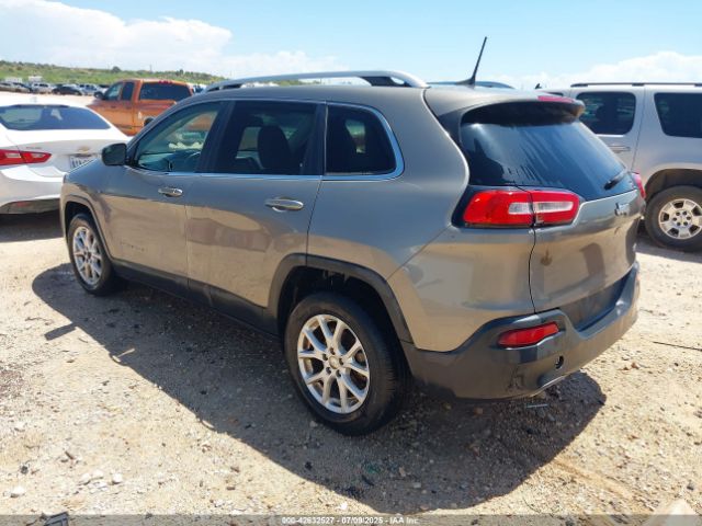 2017 JEEP CHEROKEE 1C4PJLCB4HW548974 Photo 2
