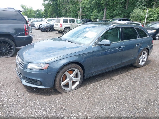 2011 AUDI A4 WAU4FAFL4BA108963 Photo 1