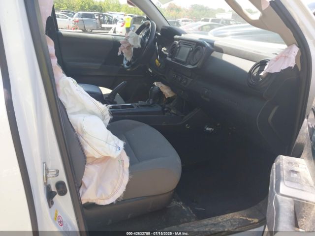 2019 TOYOTA TACOMA 5TFRX5GN3KX147909 Photo 4