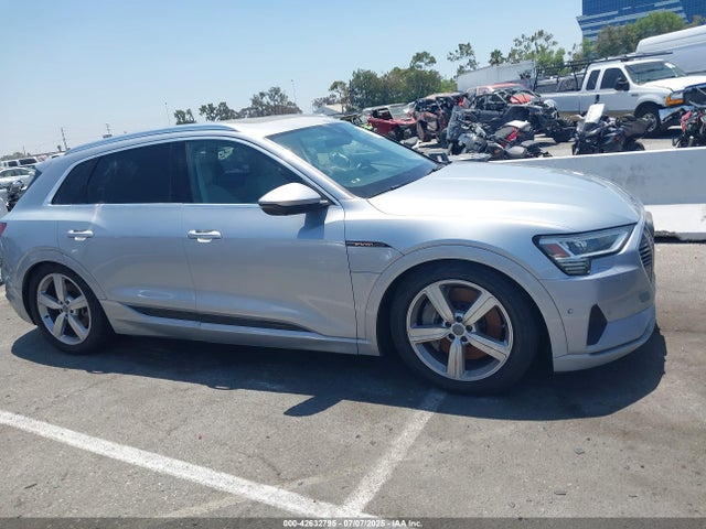 Audi 2019 2019 WA1VAAGE9KB010814 Image 12