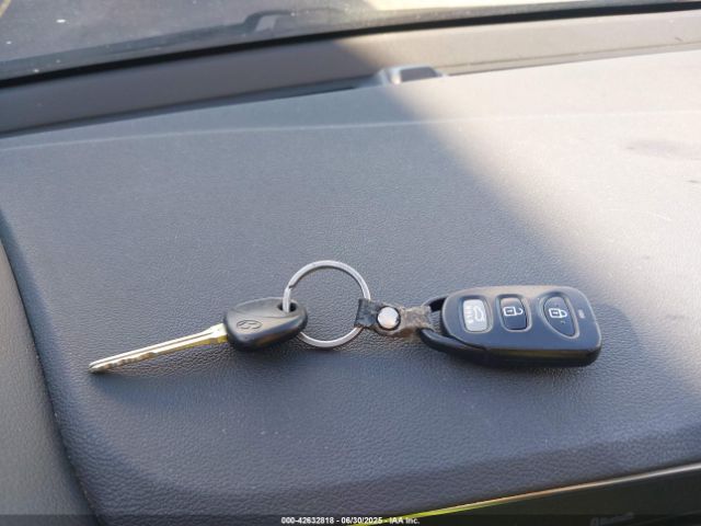 5NPD74LF2JH328285 Hyundai mpi nu