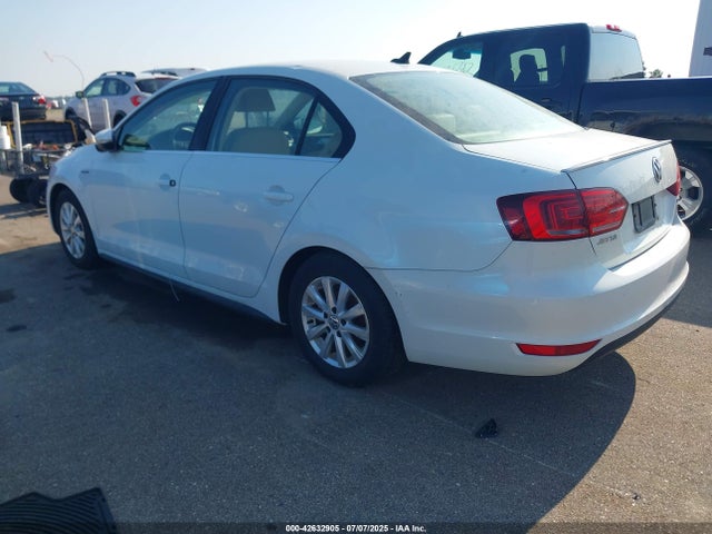 Продажа на аукционе авто 2013 Volkswagen Jetta Hybrid Se, vin: 3VW637AJ7DM291338, номер лота: 42632905