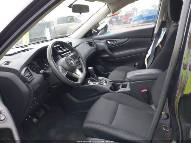 2017 NISSAN ROGUE KNMAT2MV5HP613781 Photo 4