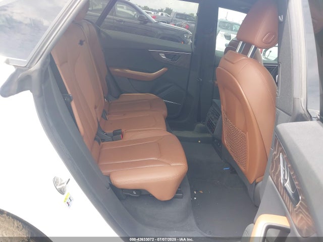 2019 AUDI Q8 WA1BVAF13KD008308 Photo 7
