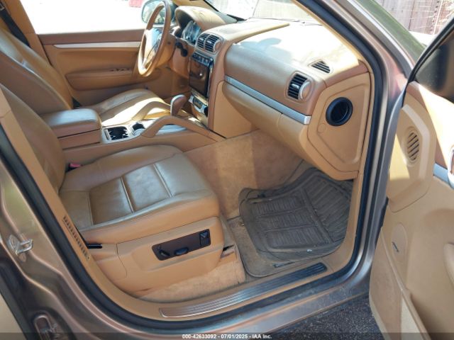 2004 PORSCHE CAYENNE WP1AB29P54LA72986 Photo 4