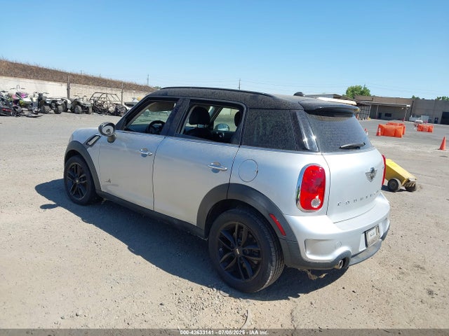 2014 MINI COUNTRYMAN WMWZC5C54EWP40882 Photo 2