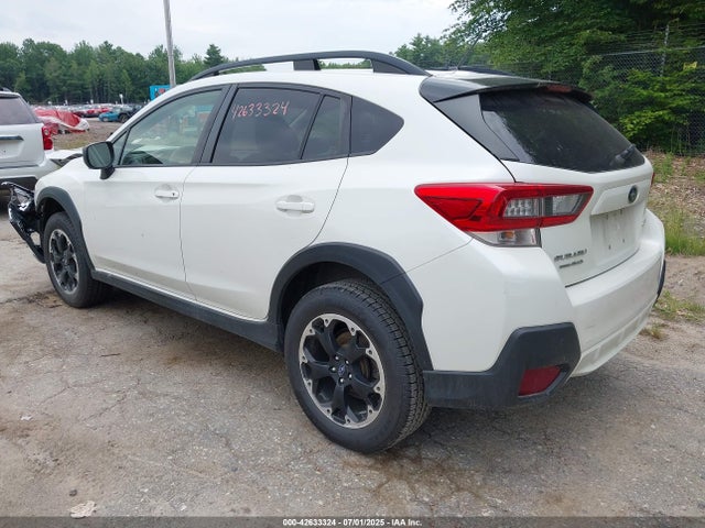 Subaru na 2022 JF2GTABC8NH263690 Image 3