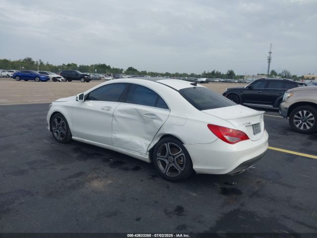 2019 MERCEDES-BENZ CLA 250 WDDSJ4EB3KN720539 Photo 2