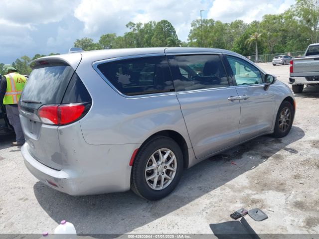 2017 CHRYSLER PACIFICA 2C4RC1DG7HR516711 Photo 3