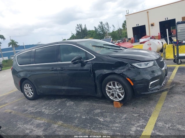 Продажа на аукционе авто 2025 Chrysler Pacifica Select, vin: 2C4RC1BG9SR509981, номер лота: 42633596