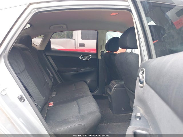 3N1AB7AP0EY329557 Nissan 2014