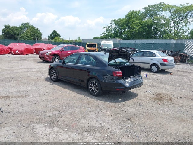 Volkswagen 1.4 tsi 2017 3VWDB7AJ1HM323054 Image 3