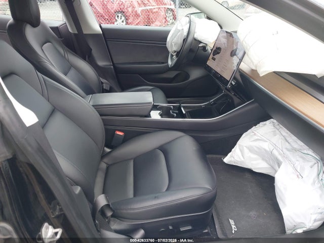 2019 TESLA MODEL 3 5YJ3E1EA1KF296351 Photo 4