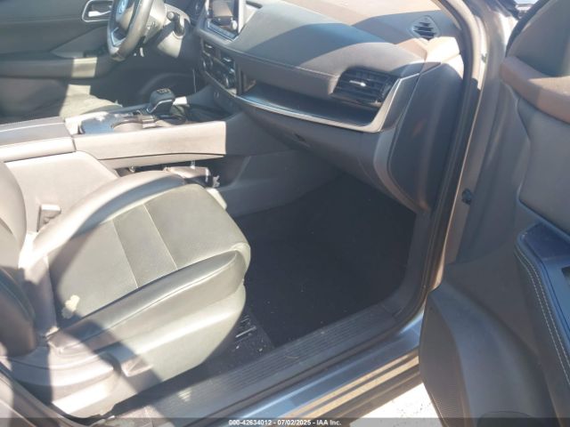 2021 NISSAN ROGUE 5N1AT3BA9MC806406 Photo 4