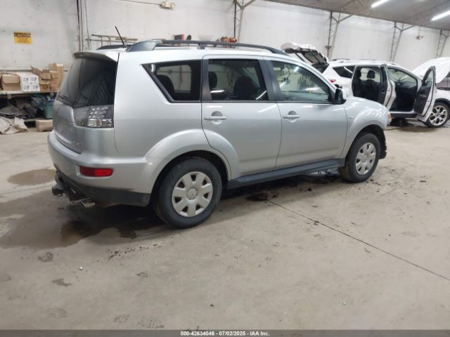 2011 MITSUBISHI OUTLANDER JA4AS2AW3BU015546 Photo 3