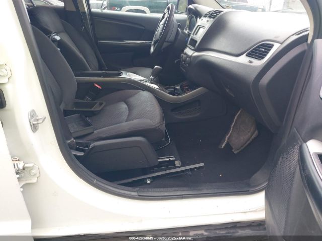 2015 DODGE JOURNEY 3C4PDCBG3FT561089 Photo 4