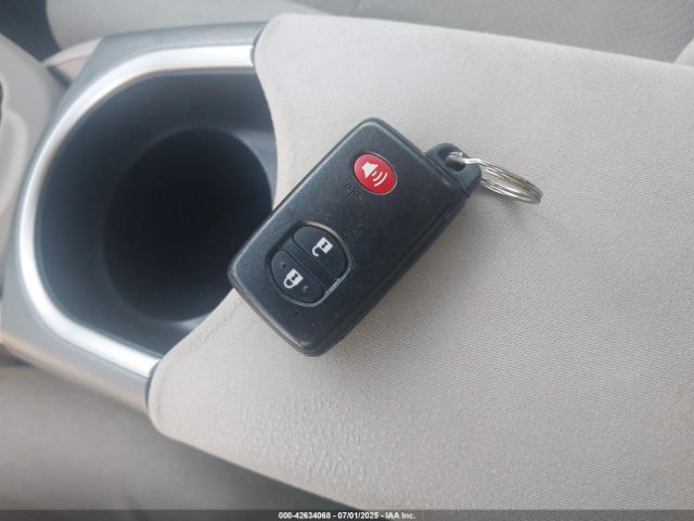 2012 TOYOTA PRIUS JTDKN3DU2C1558035 Photo 10