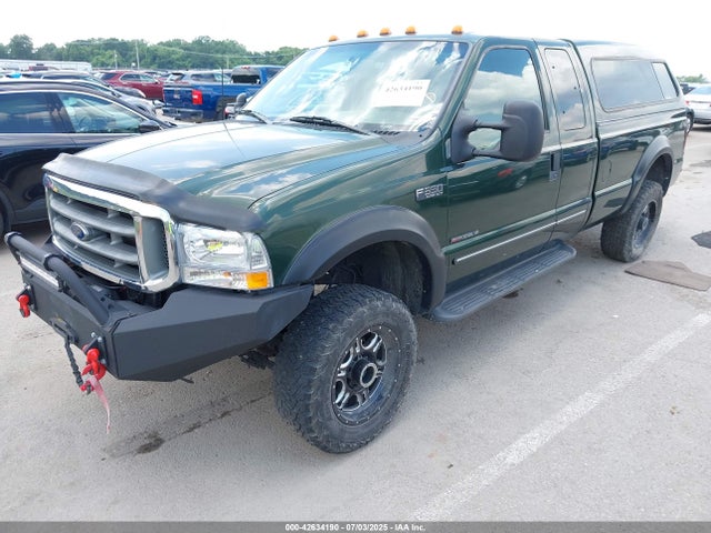 42634190 :رقم المزاد ، 1FTSX31F6YEA22401 vin ، 2000 Ford F-350 Lariat/xl/xlt مزاد بيع
