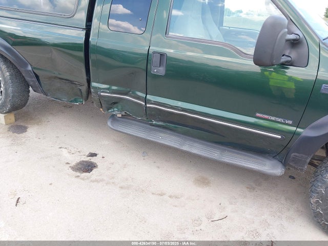 42634190 :رقم المزاد ، 1FTSX31F6YEA22401 vin ، 2000 Ford F-350 Lariat/xl/xlt مزاد بيع